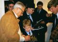 011 John Benton receives an autograph.