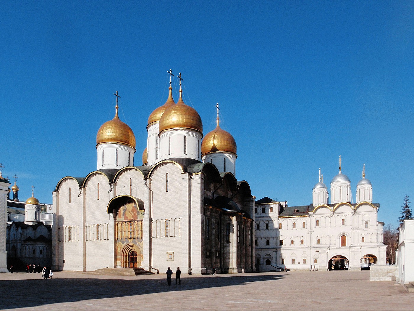 Cathedral Square & Cathedral of the Dormition