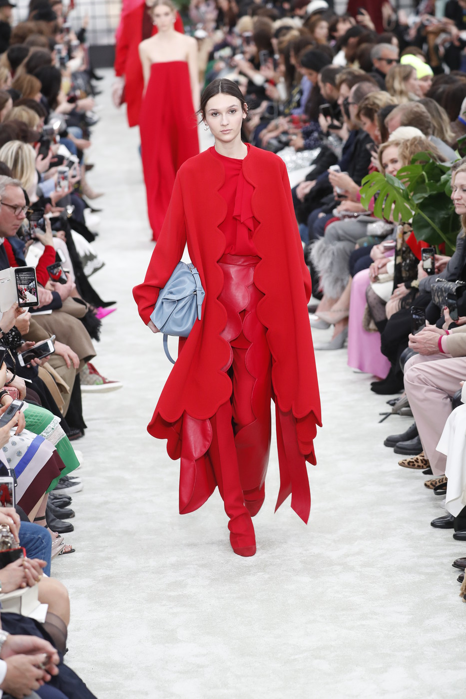 Valentino_FW18_0675-vi.jpg