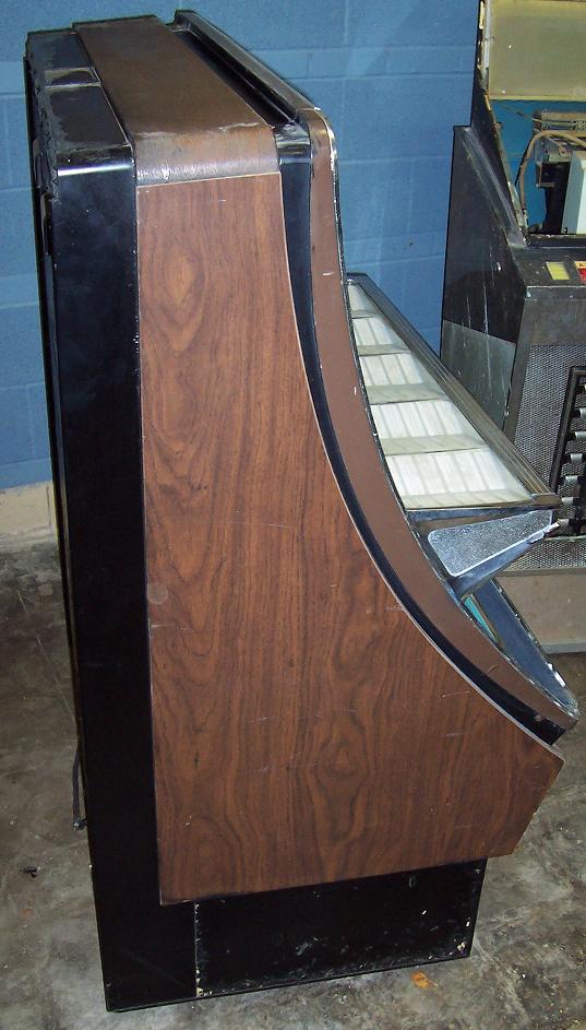 定番のお歳暮 Wurlitzer 1973 | W3700-797514b Photo: 3700 Jukebox Americana スポーツ選手
