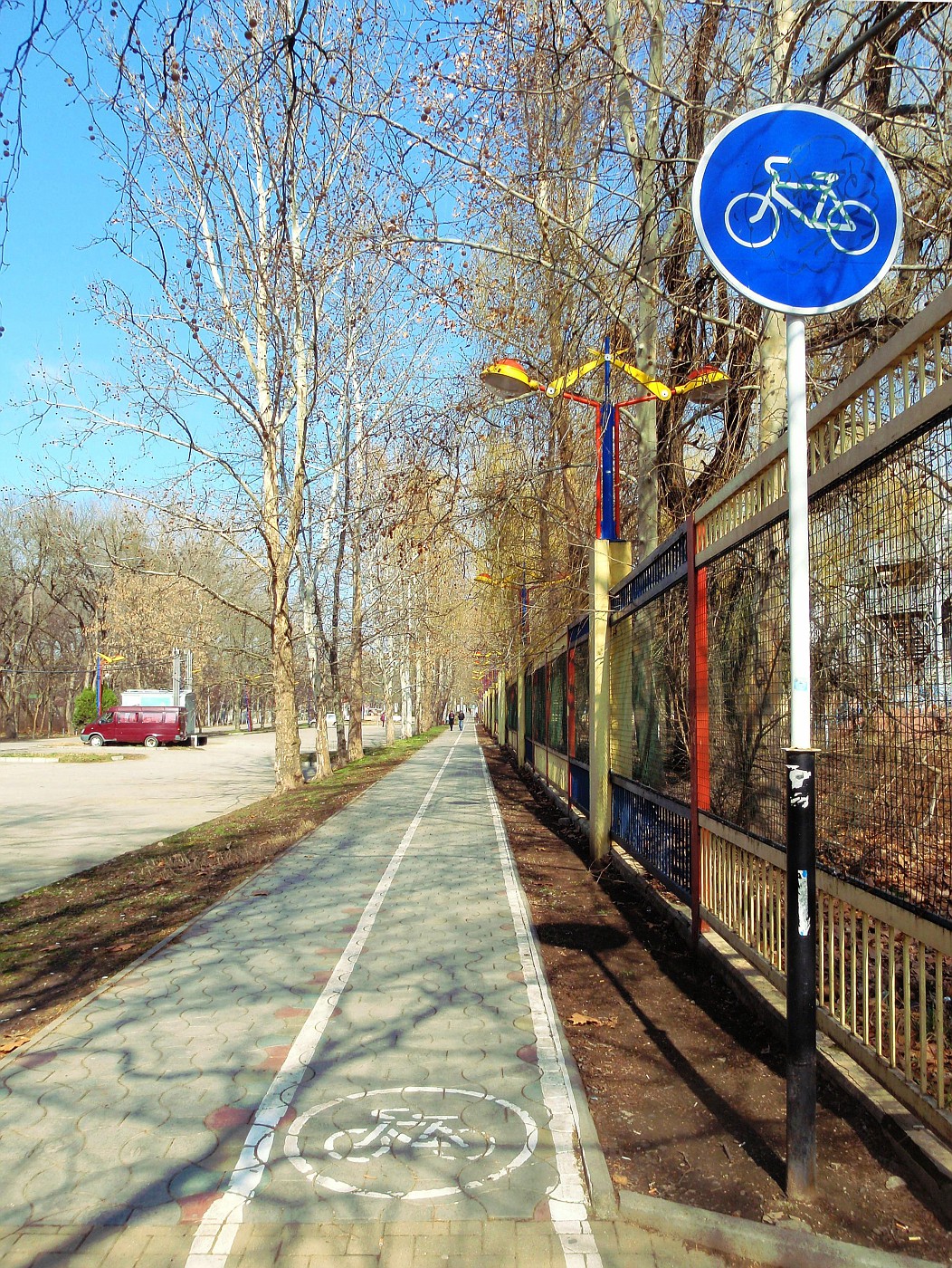 In Krasnodar there are cycle tracks!