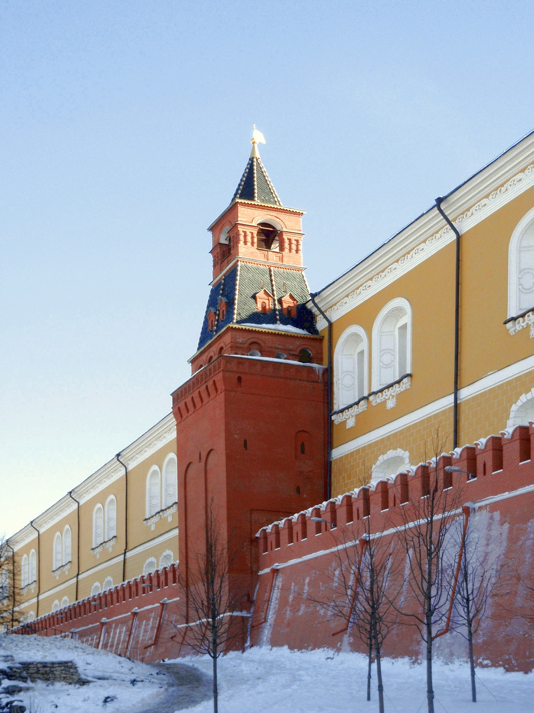 Oruzheynaya Tower