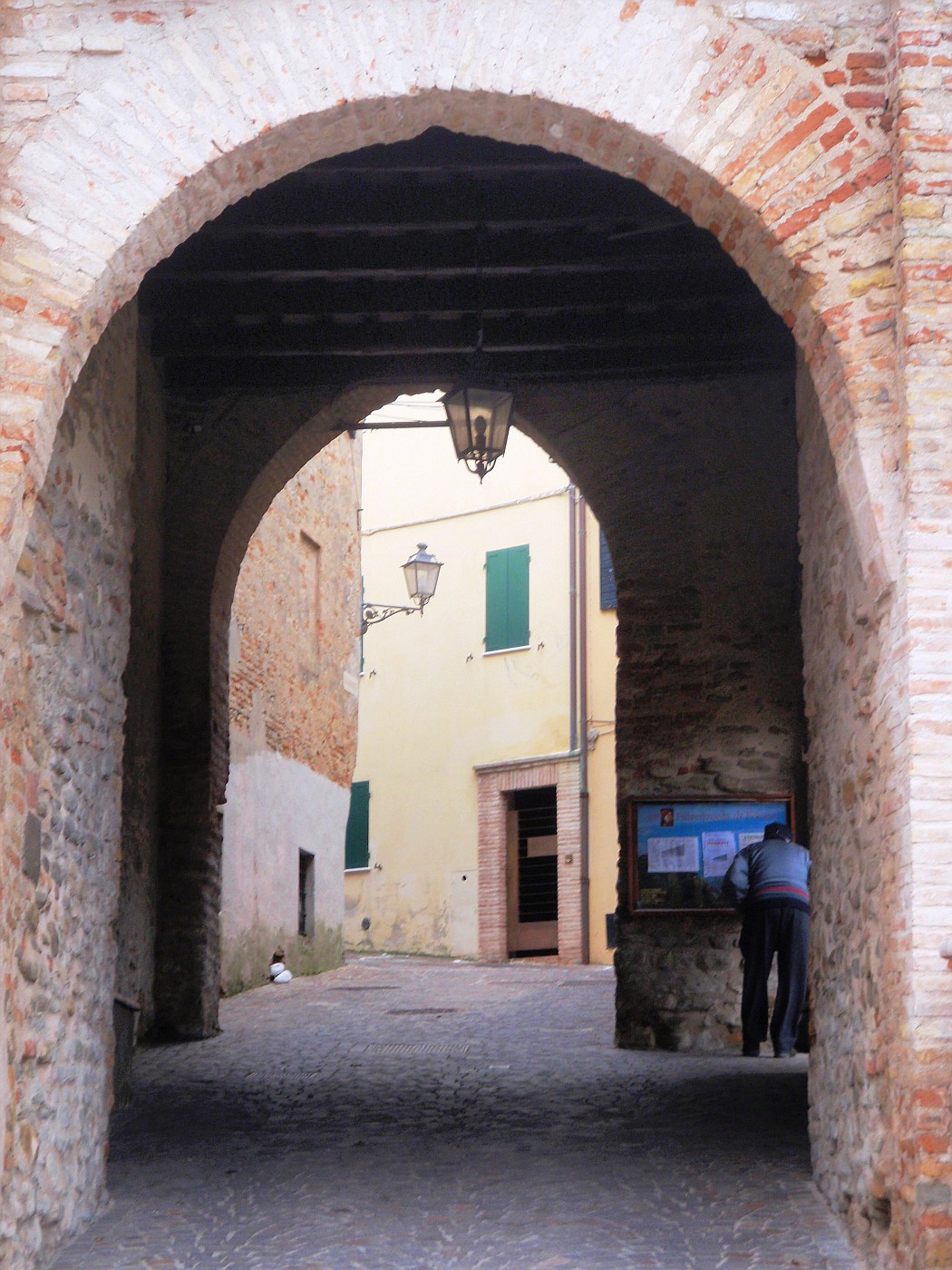 Porta Dante, Fiorenzuola di Focara