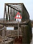 Radwegschäden auf der Rheinbrücke