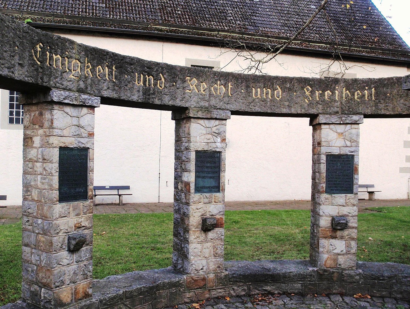 Ehrendenkmal der Kriegsgefallenen