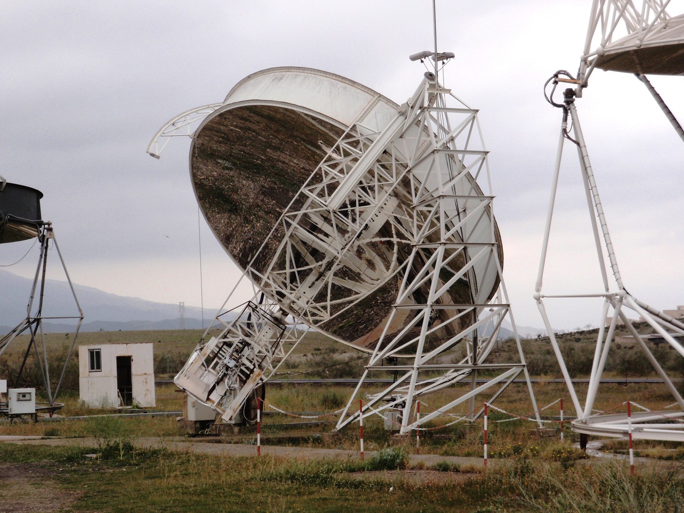 Parabolic Dish with Stirling Motor