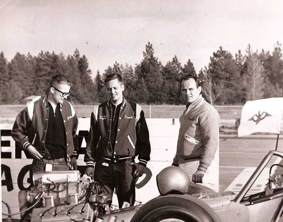 Famas Drag Racers Photo: Drag Racers (2) | 1 FAMOUS & NOT SO FAMOUS DRAG RACING OWNERS ...