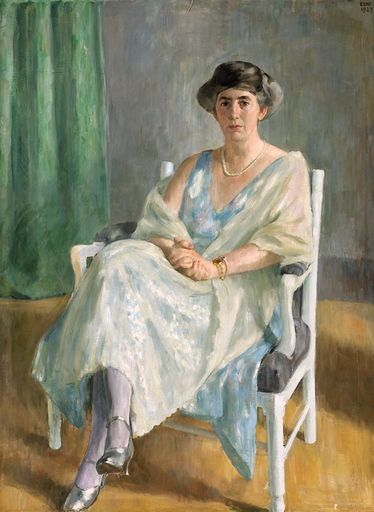 Portrait of an Elegant Lady (1927)