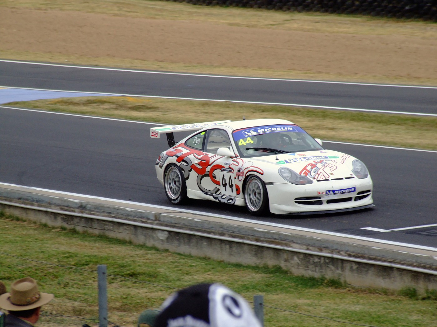 f4 6 400 bill pye porsche gt3 cup car