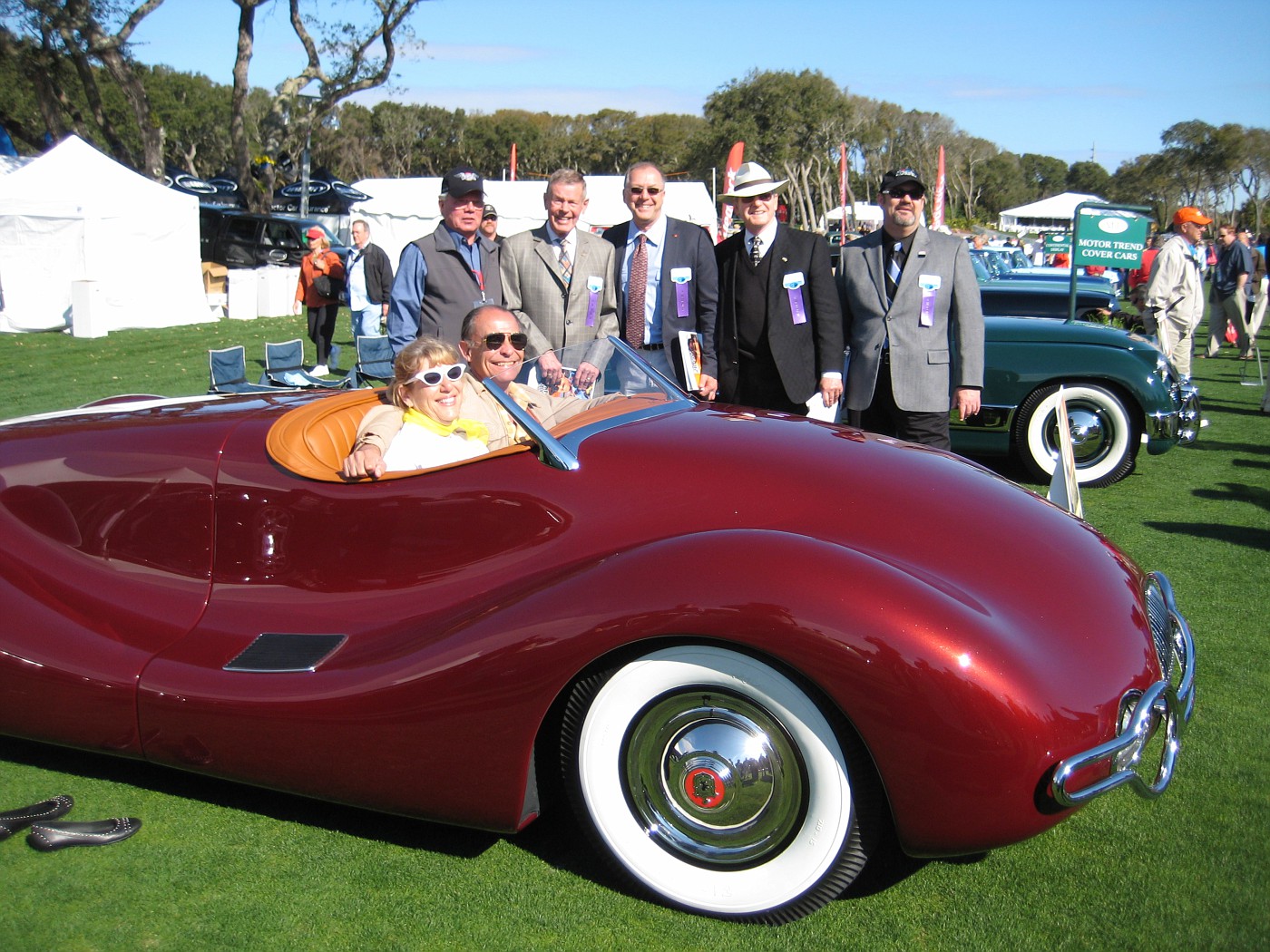 Photo: Timbs_Gary & Diana in car_judges & restorer behind_IMG_5261.JPG ...