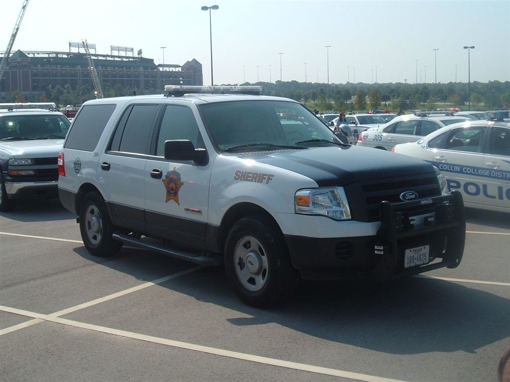 copcar dot com - The home of the American Police Car - Photo Archives