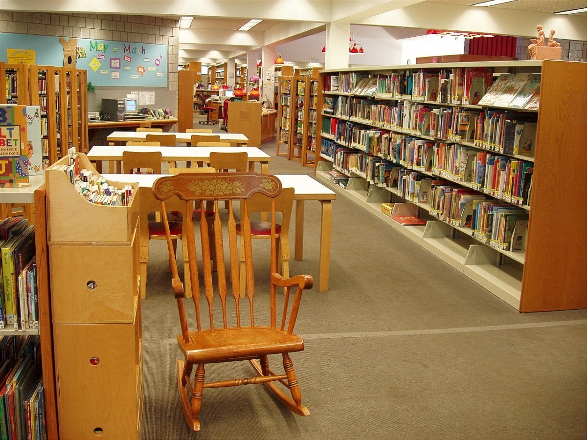 Photo PORTLAND PUBLIC LIBRARY 06.jpg PORTLAND, CT album Jerry