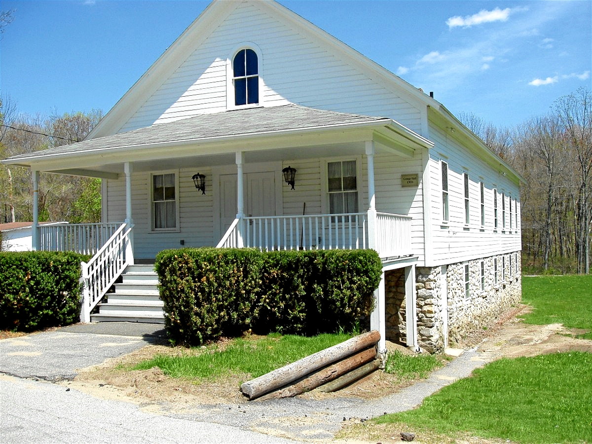 Photo: MOODUS - GRANGE HALL 1906 | EAST HADDAM - MOODUS, CT album ...