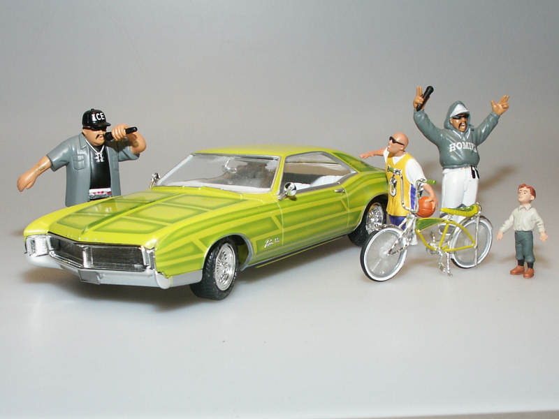 Photo: 1966 Buick Riviera Lowrider 31 | AMT '66 Riviera Lowrider ...