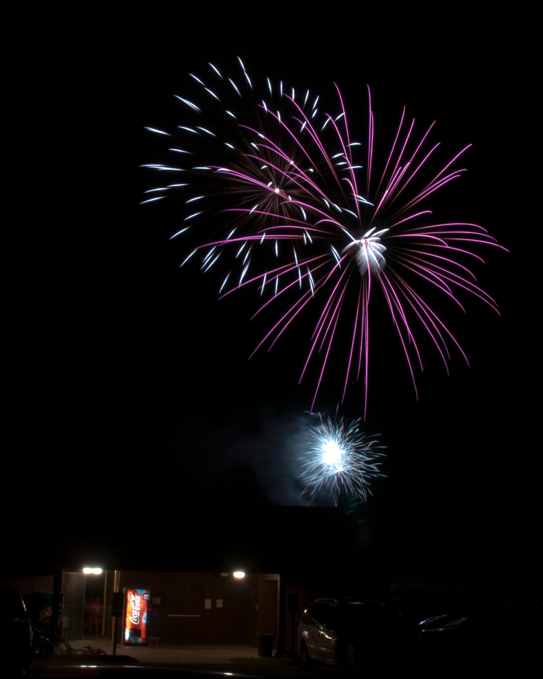 Photo DAS 0816 8X10 Scales Lake Fireworks album AwesomePhotography