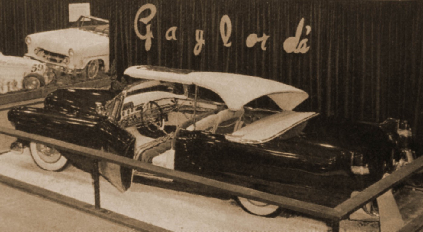 Photo P3270027 Gaylord Interiors and Tops album Rik Hoving