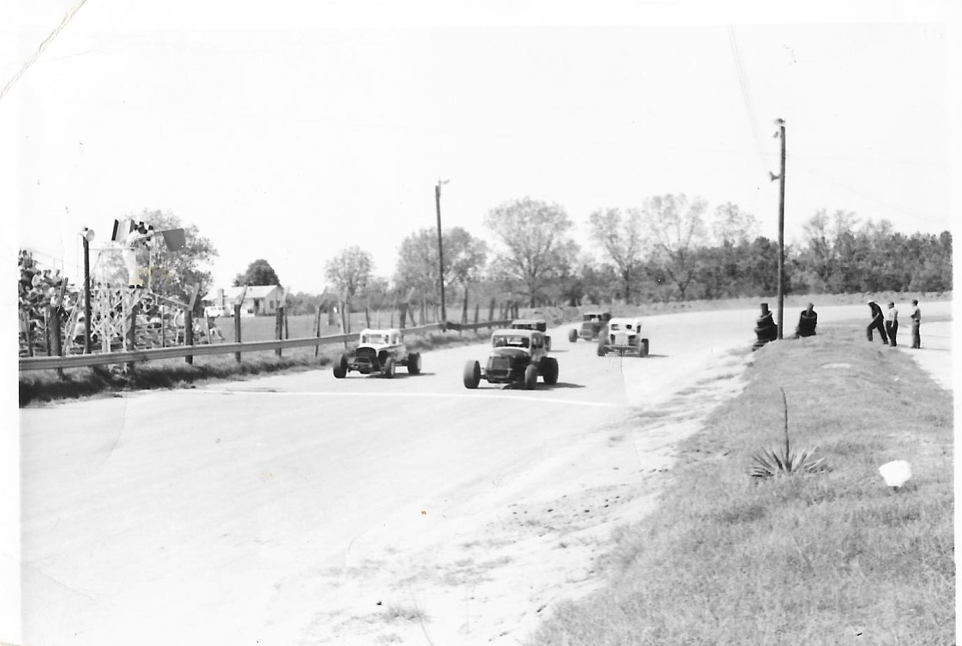 Photo Dothan Motor Speedway4 Mike and Brenda Henderson collection