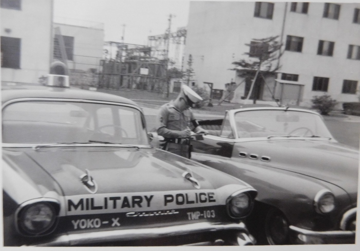 牧*場様 Wild Mook44 American Police 昭和55年発行 牧*場様 Wild Mook44 American Police 昭和55年発行 - メルカリ