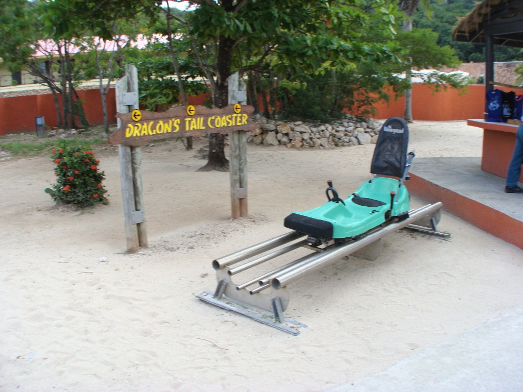 Photo Dragon s Tail Coaster Labadee Haiti album Radio