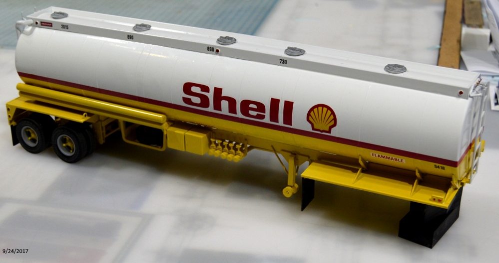 Shell Tankage Photo: DSC 4515 Shell Tank With Graphics 9 24 17 | Shell Oil Tanker ...