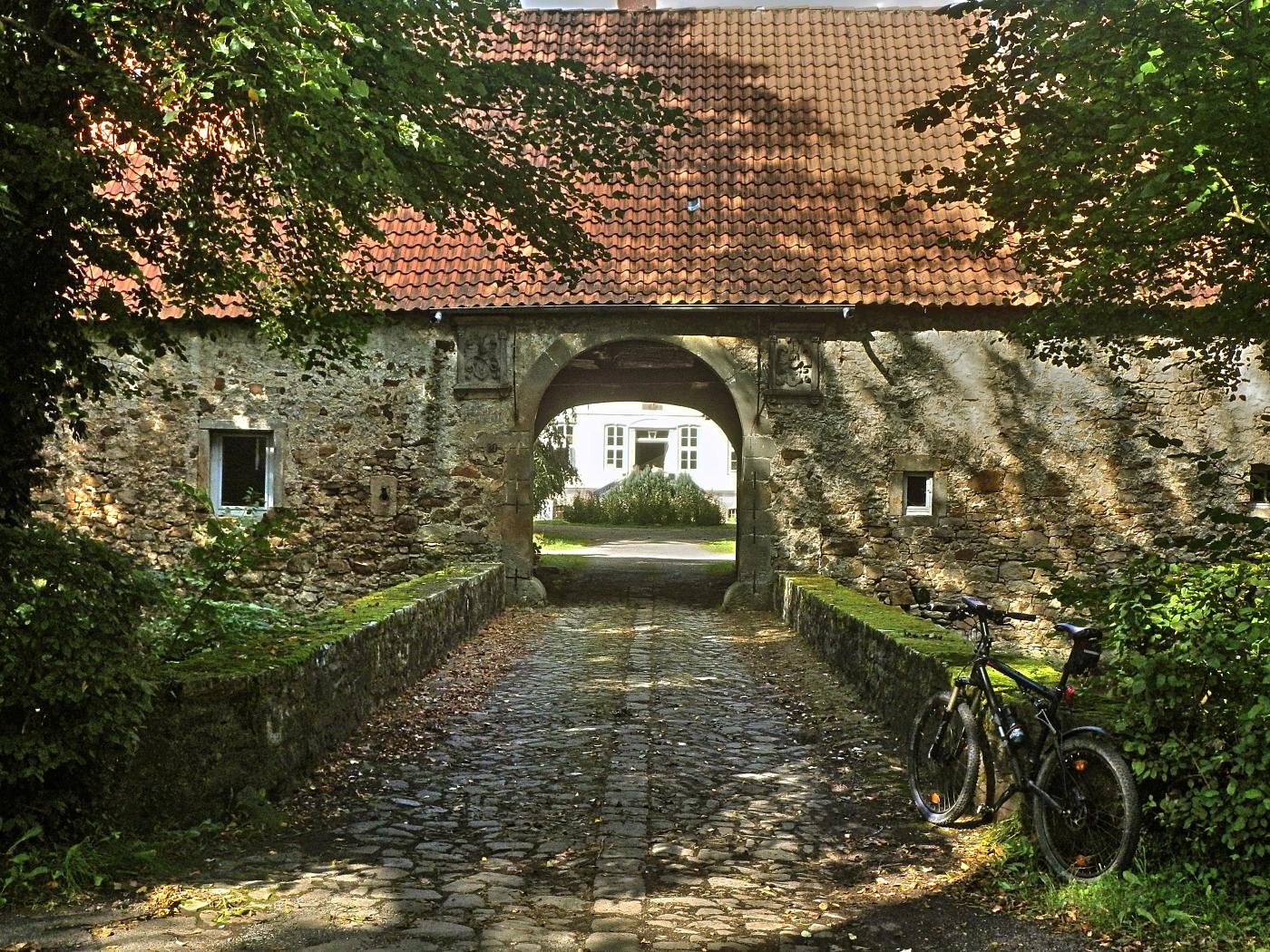 Eingangsbrücke Wasserschloss Reelkirchen