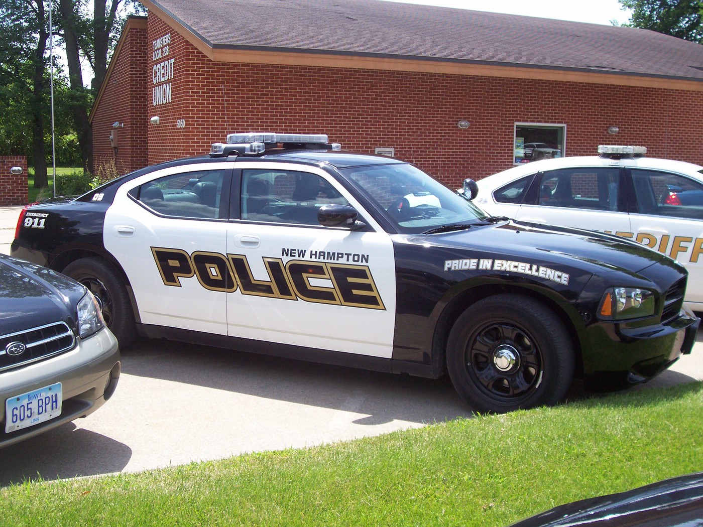 copcar dot com The home of the American Police Car Photo Archives