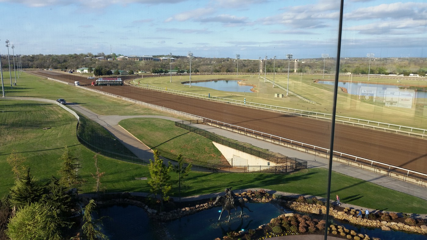 Photo Turf and Dirt Tracks at Remington Park Racetrack Visit to
