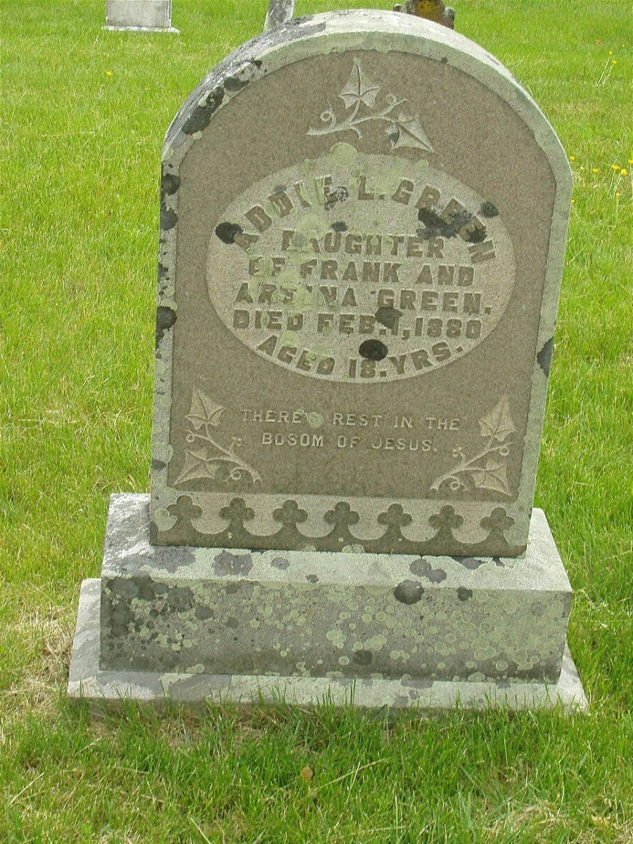 Photo JEWETT CITY JEWETT CITY CEMETERY 18341911 GREEN.jpg