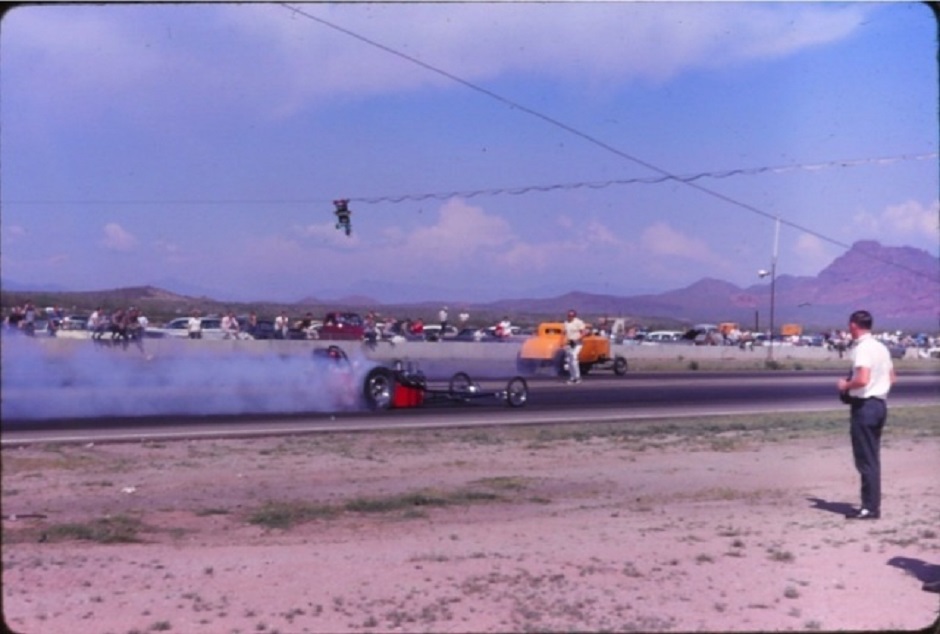 Photo: 1966 Beeline Dragway | FRONT ENGINE DRAGSTERS II Album | LOUD ...