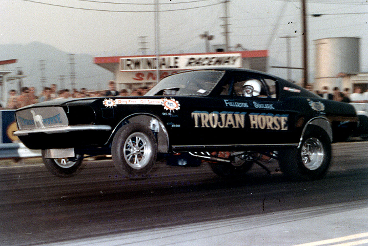 Photo Trojan Horse Funny Car (2) VINTAGE FUNNY CARS album LOUD