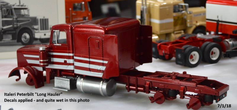 洋書 Peterbilt: Long-Haul Legend くぼみ J・E・ビーチ
