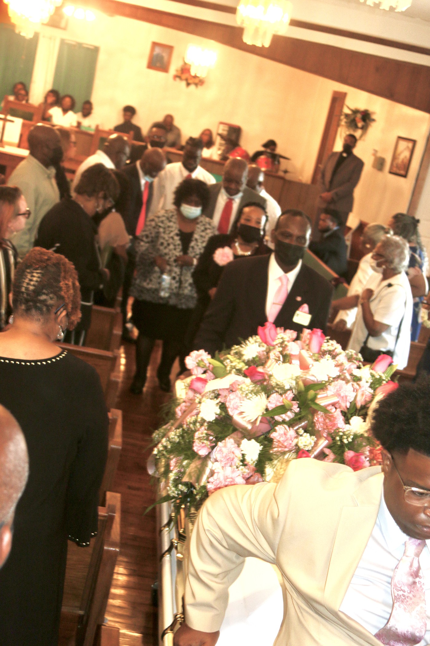 photo-9102a561-5e6f-4a21-93e3-75c85b512ea0-1-201-a-funeral