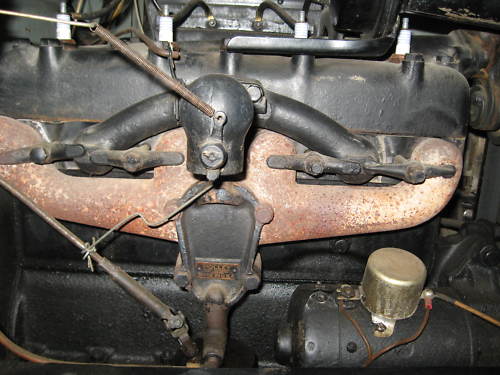 Photo: Engine Manifolds 1926 Ford Model T 