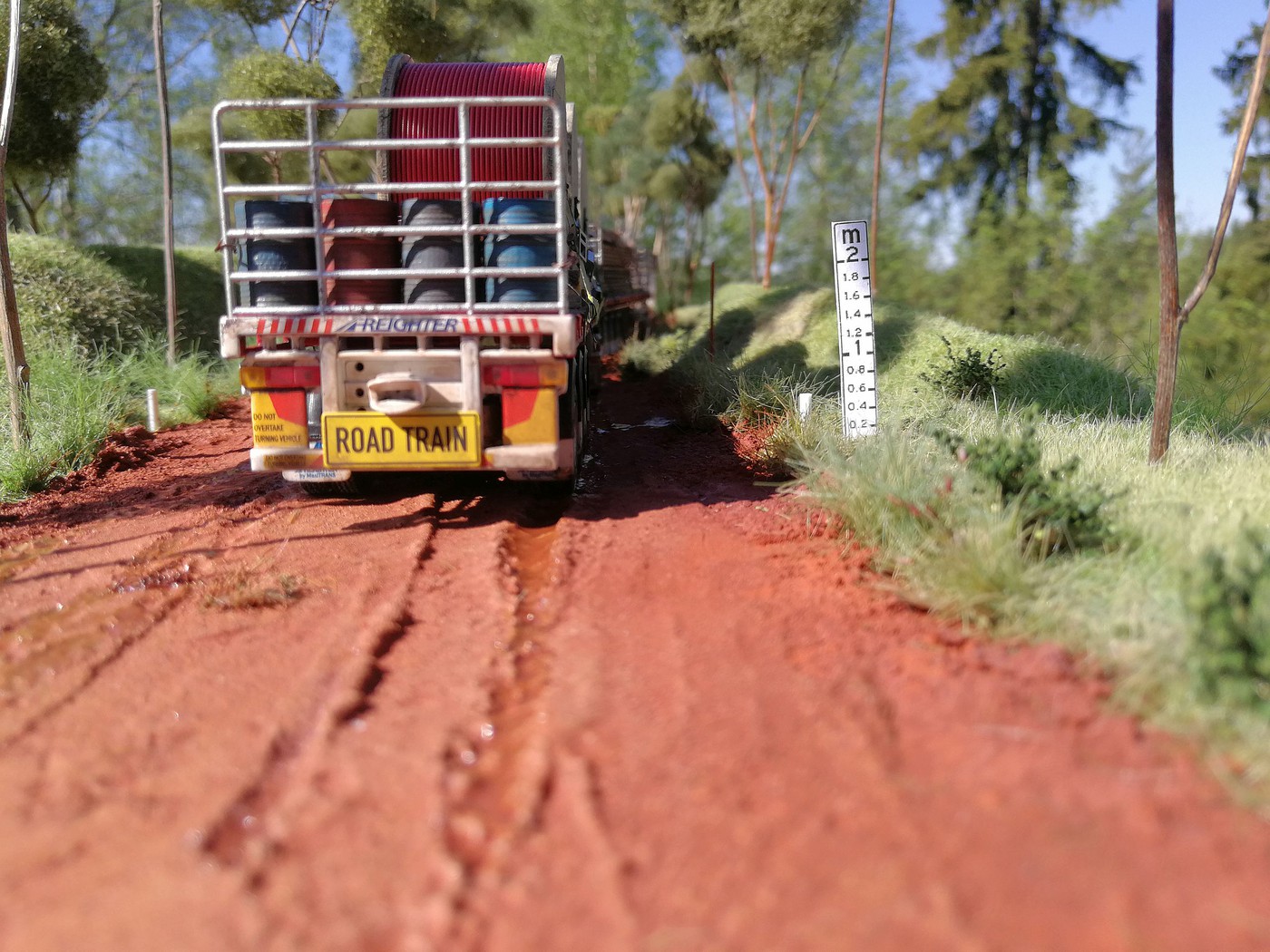 roadtrain_diorama_complete29-vi.jpg