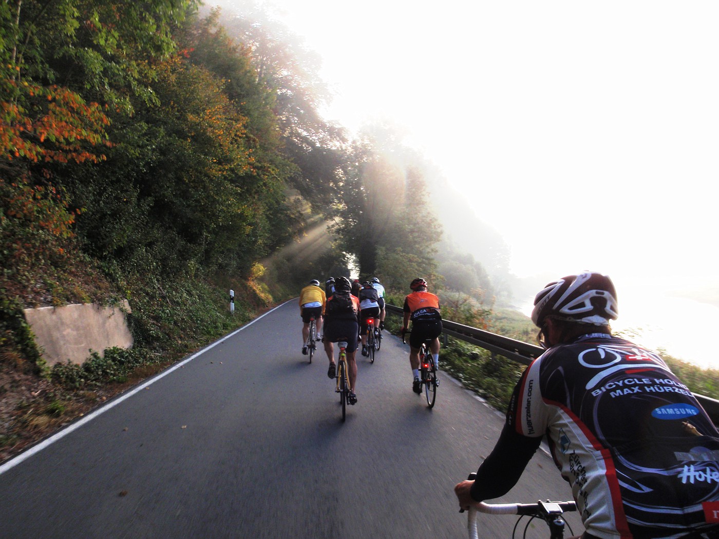 Der Nebel versucht noch die Sonne aufzuhalten