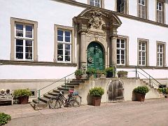 Haupteingang Schloss Bisperode