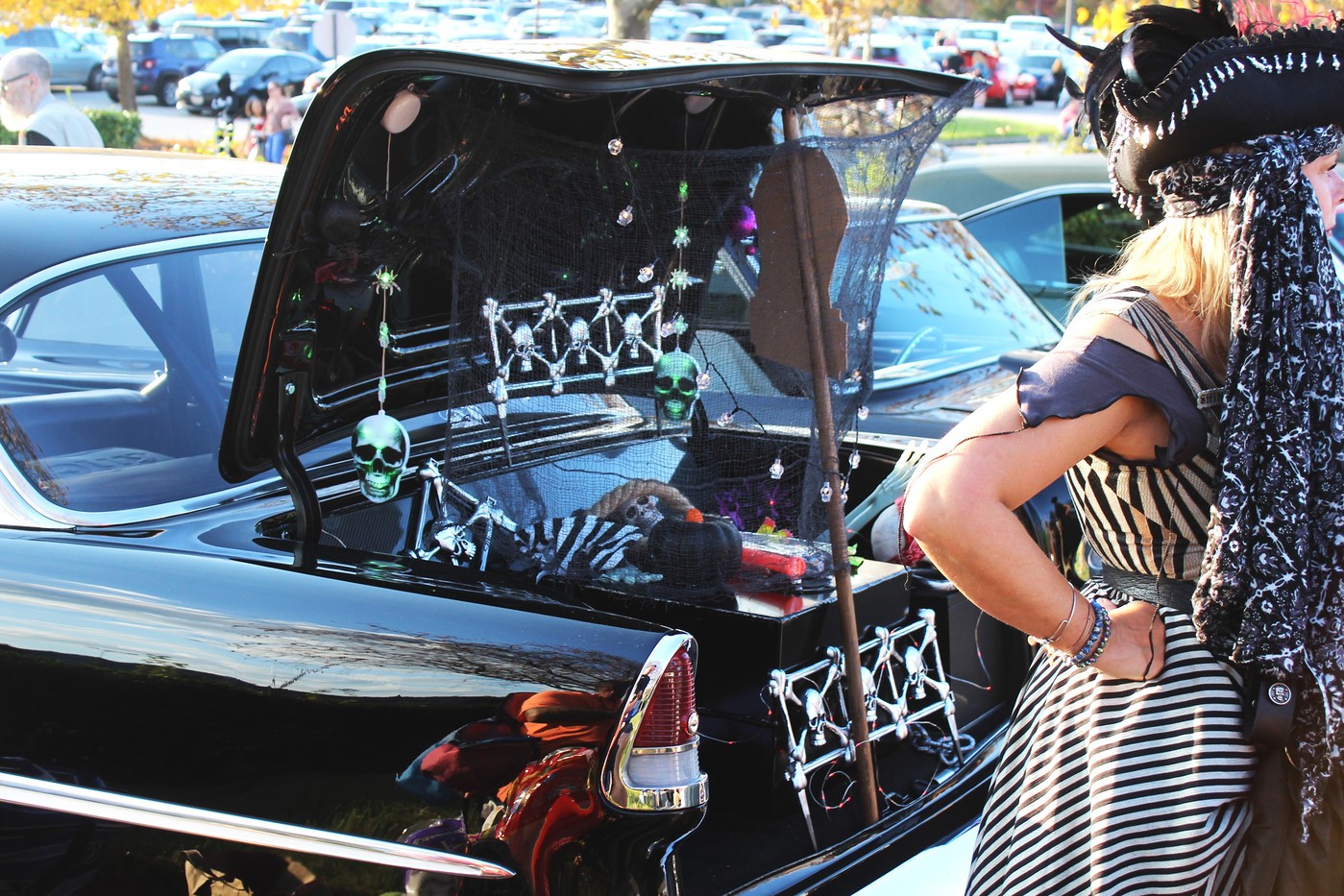 Photo IMG 0066 Lost In The Fifties Trunk Or Treat album Lyle