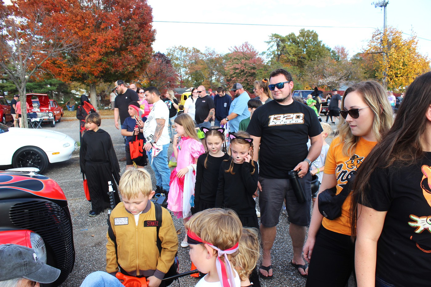 Photo IMG 0019 Lost In The Fifties Trunk Or Treat album Lyle
