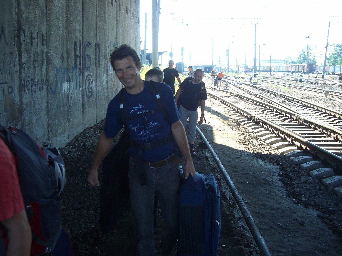 Karl M. am Bahnhof Vologda