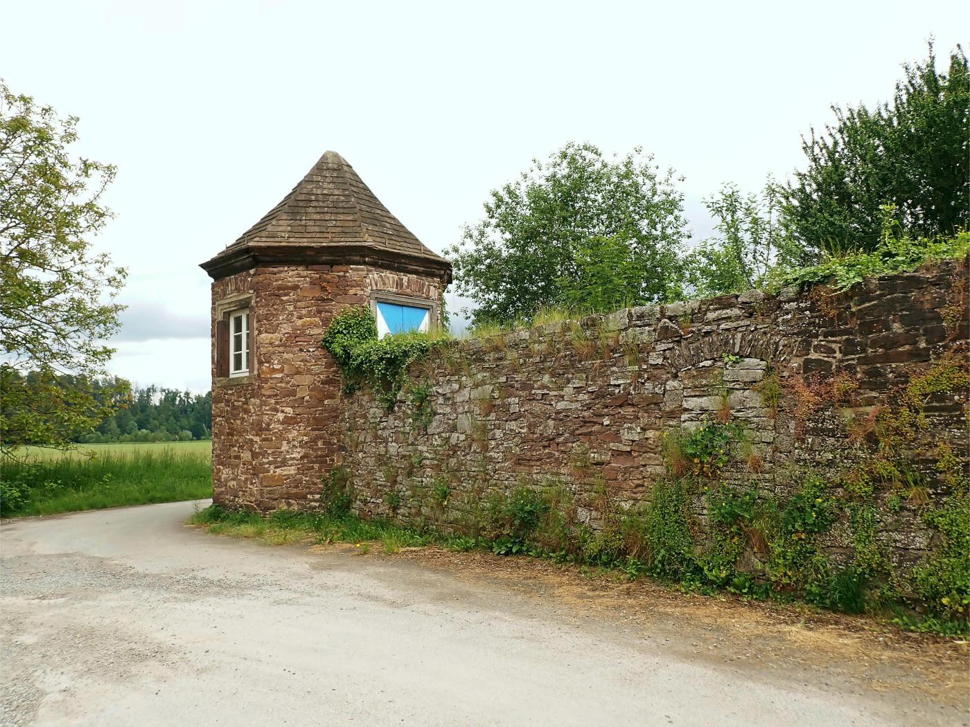 Eckturm Schlossmauer