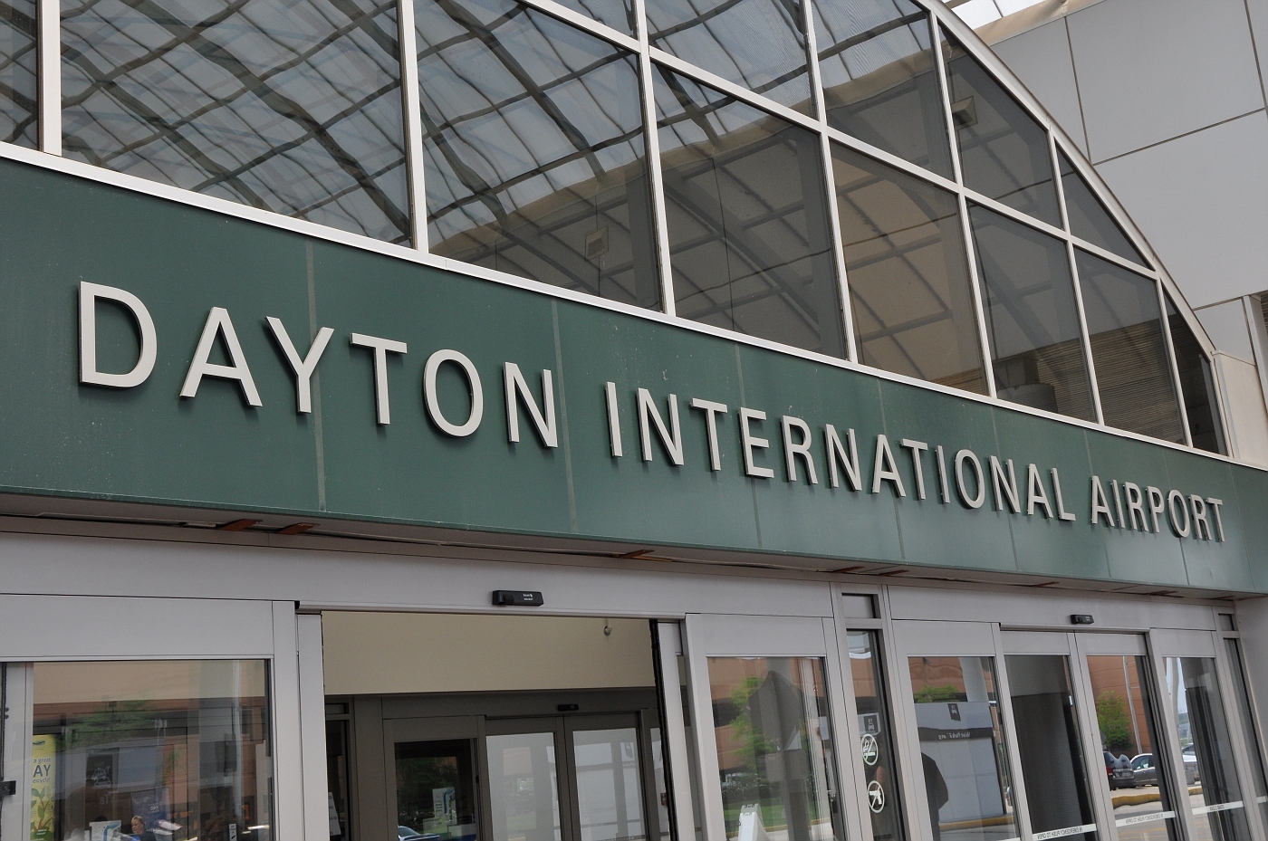 Dayton International AirportDAY {Vandalia, Ohio} album Rollie